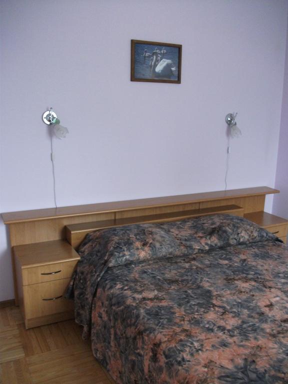 Daugavkrasti Hotel Jēkabpils エクステリア 写真